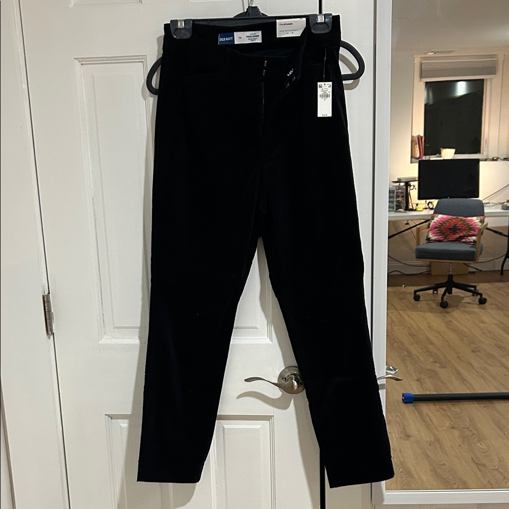 Old Navy Velvet High Rise Pixie Skinny